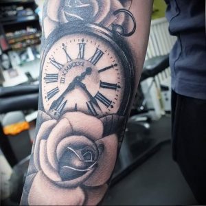 Фото тату часы 20.05.2019 №449 - photo tattoo watch - tattoo-photo.ru
