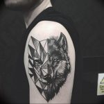 Фото тату волк 20.05.2019 №025 - photo tattoo wolf - tattoo-photo.ru