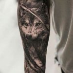 Фото тату волк 20.05.2019 №034 - photo tattoo wolf - tattoo-photo.ru