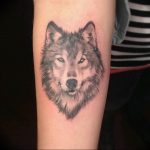 Фото тату волк 20.05.2019 №093 - photo tattoo wolf - tattoo-photo.ru