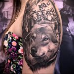 Фото тату волк 20.05.2019 №112 - photo tattoo wolf - tattoo-photo.ru