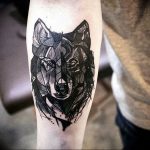 Фото тату волк 20.05.2019 №148 - photo tattoo wolf - tattoo-photo.ru