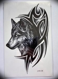 Фото тату волк 20.05.2019 №154 - photo tattoo wolf - tattoo-photo.ru