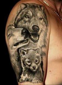 Фото тату волк 20.05.2019 №156 - photo tattoo wolf - tattoo-photo.ru