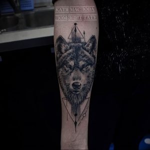 Фото тату волк 20.05.2019 №184 - photo tattoo wolf - tattoo-photo.ru