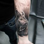 Фото тату волк 20.05.2019 №214 - photo tattoo wolf - tattoo-photo.ru