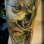 Фото тату волк 20.05.2019 №277 - photo tattoo wolf - tattoo-photo.ru