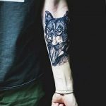 Фото тату волк 20.05.2019 №389 - photo tattoo wolf - tattoo-photo.ru