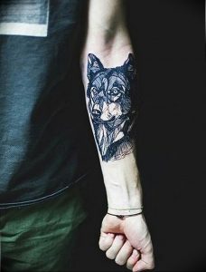 Фото тату волк 20.05.2019 №389 - photo tattoo wolf - tattoo-photo.ru