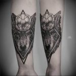 Фото тату волк 20.05.2019 №407 - photo tattoo wolf - tattoo-photo.ru