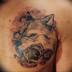 Фото тату волк 20.05.2019 №411 - photo tattoo wolf - tattoo-photo.ru