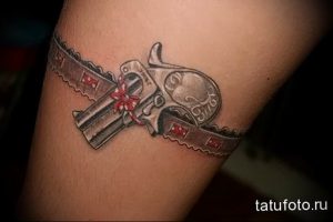 Фото тату подвязка для чулков 20.05.2019 №053 - photo tattoo garter - tattoo-photo.ru