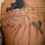 Фото тату подвязка для чулков 20.05.2019 №062 - photo tattoo garter - tattoo-photo.ru