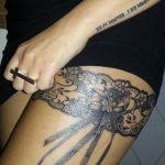 Фото тату подвязка для чулков 20.05.2019 №066 - photo tattoo garter - tattoo-photo.ru