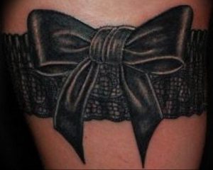 Фото тату подвязка для чулков 20.05.2019 №111 - photo tattoo garter - tattoo-photo.ru