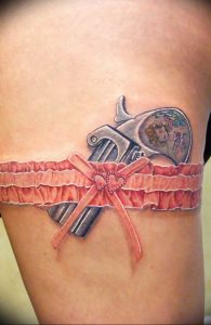 Фото тату подвязка для чулков 20.05.2019 №124 - photo tattoo garter - tattoo-photo.ru