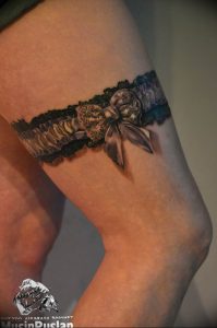 Фото тату подвязка для чулков 20.05.2019 №159 - photo tattoo garter - tattoo-photo.ru