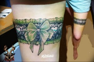 Фото тату подвязка для чулков 20.05.2019 №168 - photo tattoo garter - tattoo-photo.ru