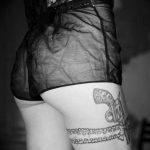 Фото тату подвязка для чулков 20.05.2019 №186 - photo tattoo garter - tattoo-photo.ru