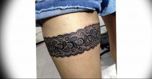 Фото тату подвязка для чулков 20.05.2019 №234 - photo tattoo garter - tattoo-photo.ru