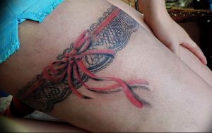 Фото тату подвязка для чулков 20.05.2019 №251 - photo tattoo garter - tattoo-photo.ru