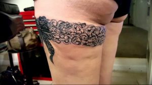Фото тату подвязка для чулков 20.05.2019 №266 - photo tattoo garter - tattoo-photo.ru