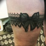 Фото тату подвязка для чулков 20.05.2019 №305 - photo tattoo garter - tattoo-photo.ru