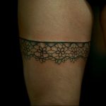 Фото тату подвязка для чулков 20.05.2019 №315 - photo tattoo garter - tattoo-photo.ru