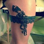 Фото тату подвязка для чулков 20.05.2019 №347 - photo tattoo garter - tattoo-photo.ru