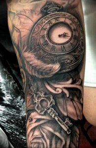 Фото тату часы 20.05.2019 №033 - photo tattoo watch - tattoo-photo.ru