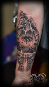 Фото тату часы 20.05.2019 №064 - photo tattoo watch - tattoo-photo.ru