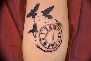 Фото тату часы 20.05.2019 №071 - photo tattoo watch - tattoo-photo.ru