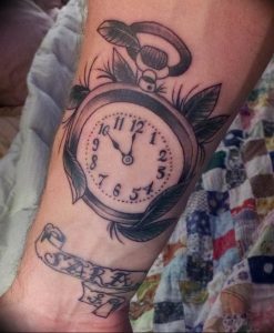 Фото тату часы 20.05.2019 №198 - photo tattoo watch - tattoo-photo.ru