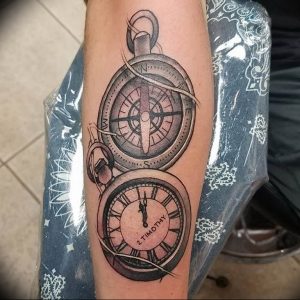 Фото тату часы 20.05.2019 №270 - photo tattoo watch - tattoo-photo.ru
