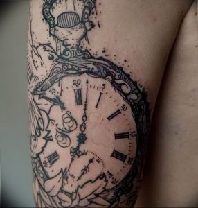 Фото тату часы 20.05.2019 №346 - photo tattoo watch - tattoo-photo.ru