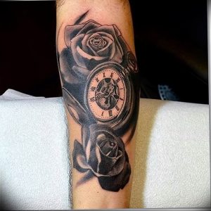 Фото тату часы 20.05.2019 №375 - photo tattoo watch - tattoo-photo.ru