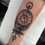 Фото тату часы 20.05.2019 №380 - photo tattoo watch - tattoo-photo.ru