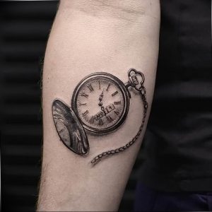 Фото тату часы 20.05.2019 №444 - photo tattoo watch - tattoo-photo.ru
