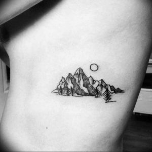 Фото маленькие тату горы 23.07.2019 №016 - little mountain tattoos - tattoo-photo.ru