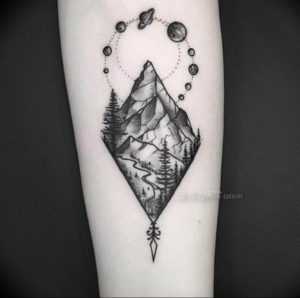 Фото тату горы геометрия 23.07.2019 №007 - mountain tattoo geometry - tattoo-photo.ru