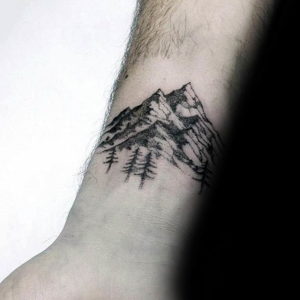 Фото тату горы на запястье 23.07.2019 №004 - mountain tattoo on wrist - tattoo-photo.ru