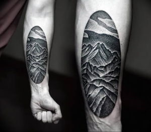 Фото тату горы на предплечье 23.07.2019 №006 - forearm mountain tattoo - tattoo-photo.ru