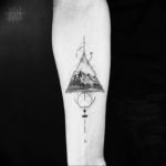 Фото тату горы на предплечье 23.07.2019 №050 - forearm mountain tattoo - tattoo-photo.ru