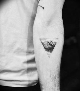 Фото тату горы на предплечье 23.07.2019 №104 - forearm mountain tattoo - tattoo-photo.ru