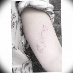 Фото тату созвездие на руке 12.07.2019 №004 - tattoo constellation on arm - tattoo-photo.ru