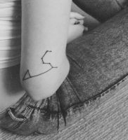 Фото тату созвездие на руке 12.07.2019 №032 — tattoo constellation on arm — tattoo-photo.ru