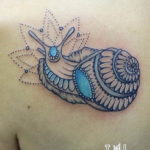 Фото тату улитка 28.07.2019 №011 - snail tattoo - tattoo-photo.ru