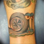 Фото тату улитка 28.07.2019 №152 - snail tattoo - tattoo-photo.ru