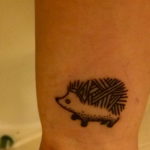 Photo тату ежик 31.07.2019 №013 - tattoo hedgehog - tattoo-photo.ru