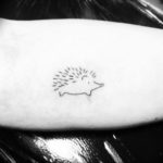 Photo тату ежик 31.07.2019 №016 - tattoo hedgehog - tattoo-photo.ru